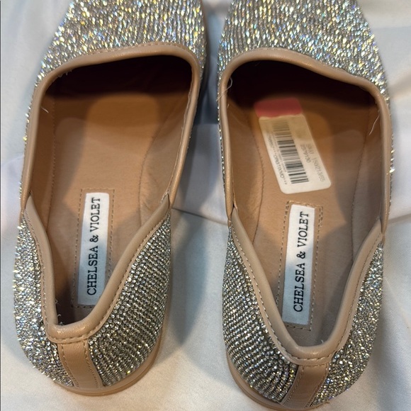 Chelsea & Violet, Silver Bling Shoes, Flats, Sz 7, Rhinestone Crystals, Shiny - Picture 10 of 11